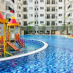 Cozy 2Br Signature Park Grande Mt Haryono By Travelio
